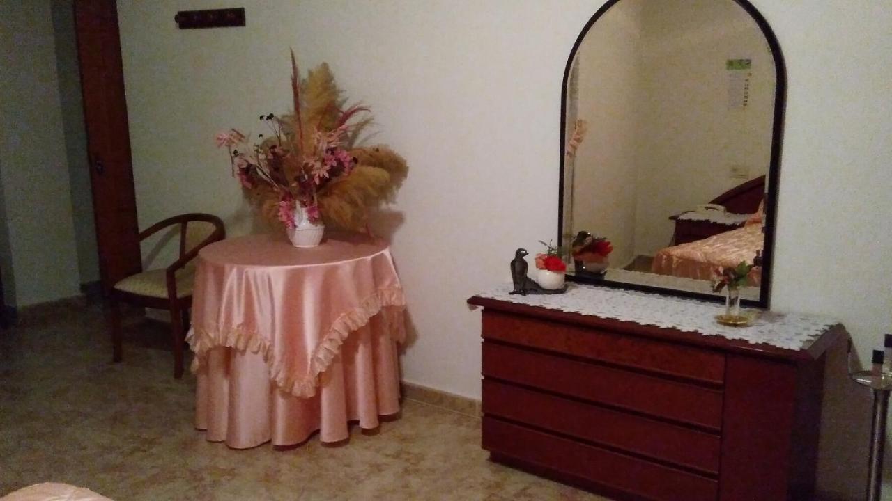 Pension- Mari Loli - Oficial Guardamar del Segura Luaran gambar