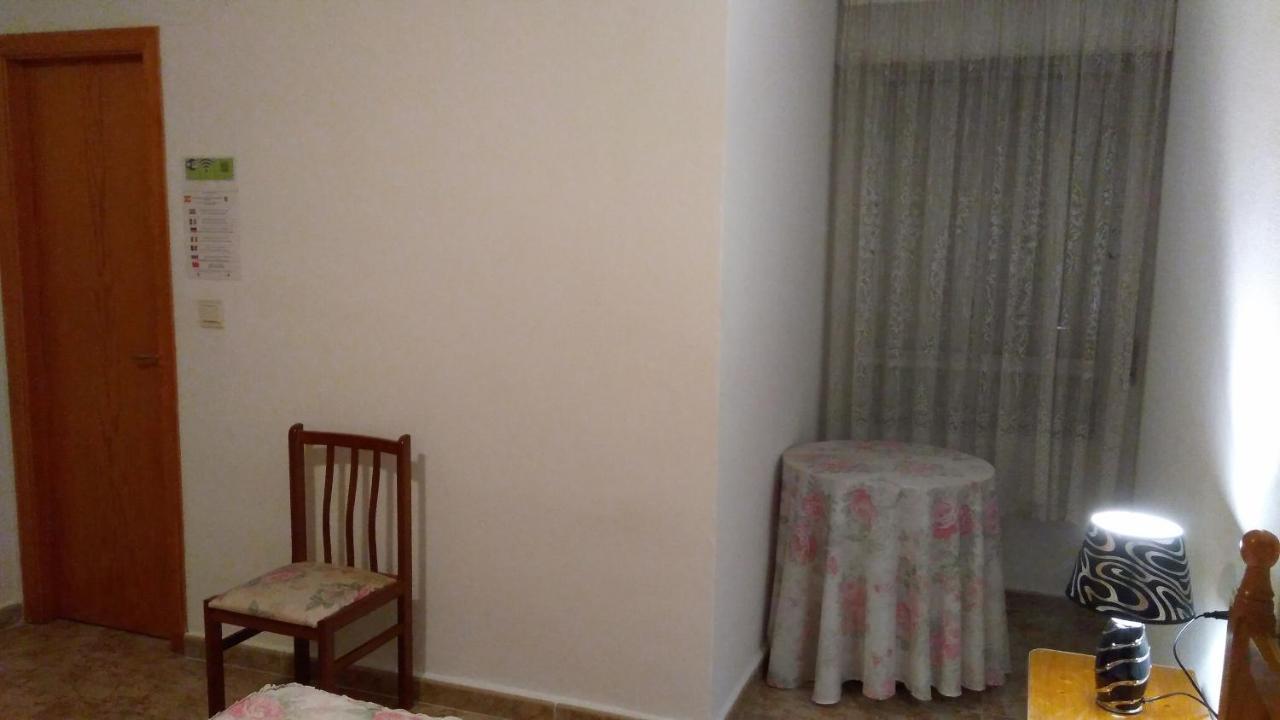 Pension- Mari Loli - Oficial Guardamar del Segura Luaran gambar